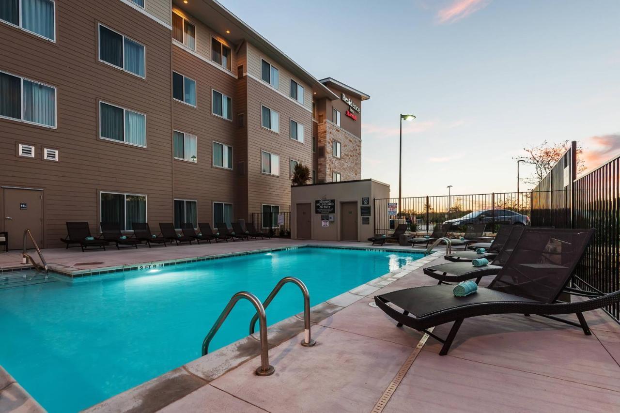 Residence Inn By Marriott Austin Airport Extérieur photo